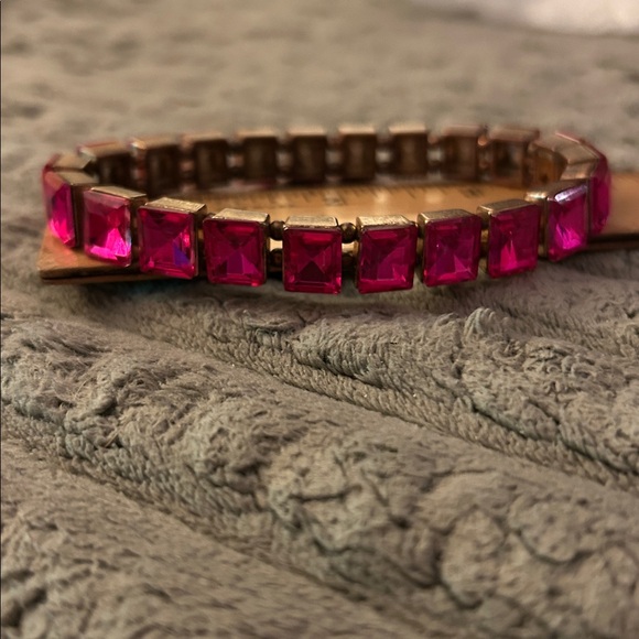 Women’s Plus Size Pink Sparkly Stones Stretch Bracelet Size Large - Picture 5 of 11